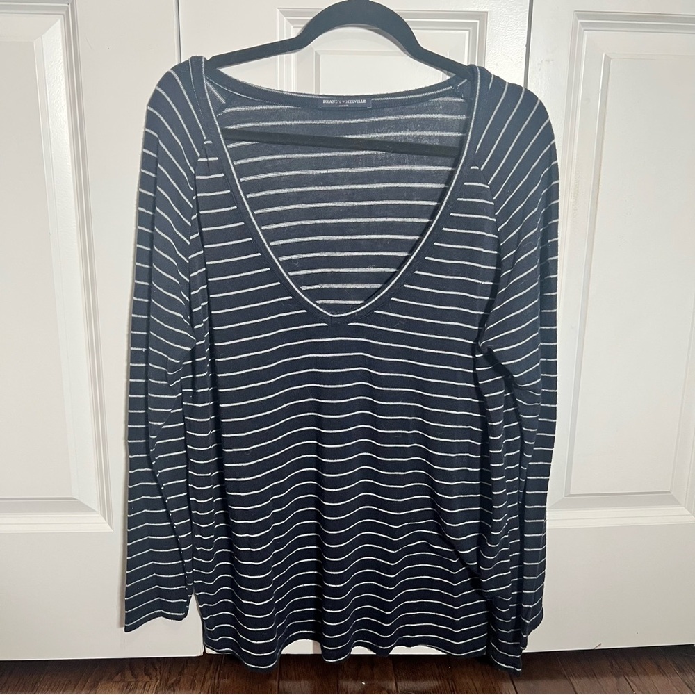‼️3/$30‼️Brandy Melville Navy and White Striped Long Sleeve sweater